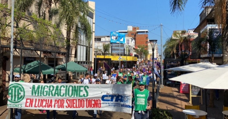 Militantes de ATE se movilizan en Posadas