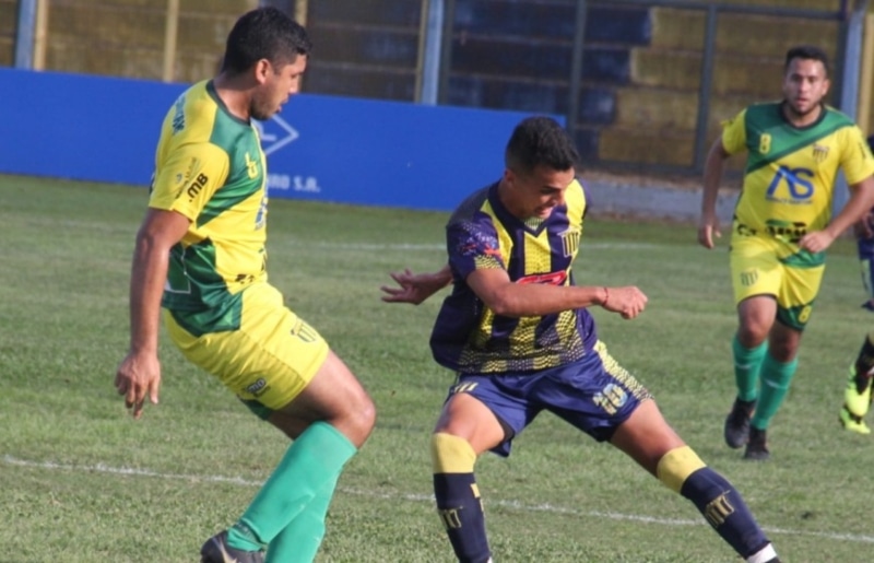 Mitre derroto 1 0 a La Picada 1 - 1