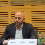 Presentaron libro sobre el 4 - 7