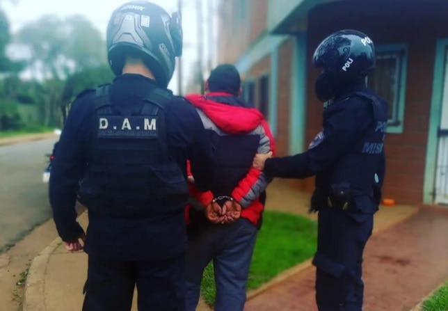 Quiso escapar con artículos