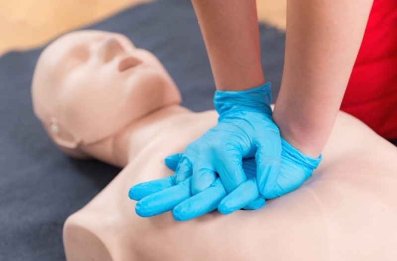 RCP y uso de desfibriladores