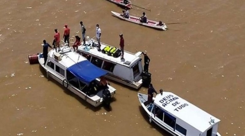 Un naufragio deja 14 muertos