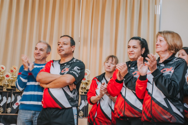 Puerto Rico: equipo de Newcom recibió asistencia económica y equipamiento deportivo 4 8 - equipo de Newcom 1 - 7