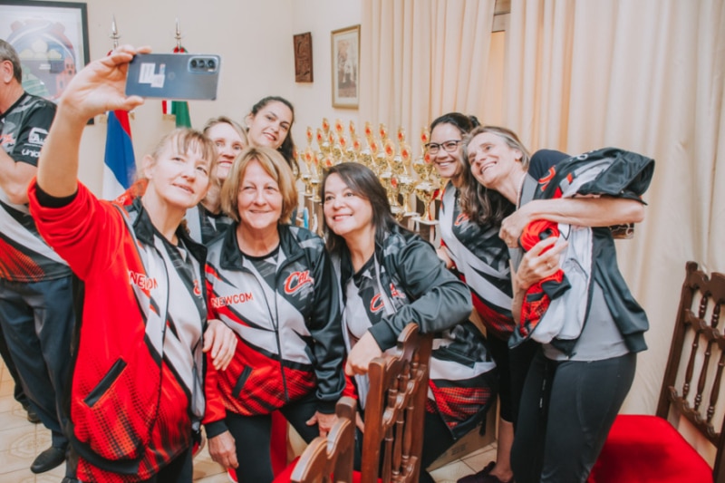 equipo de Newcom 3 - 11