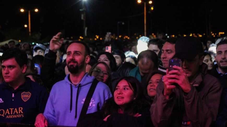 Bersuit Vergarabat en Posadas 3 - 5