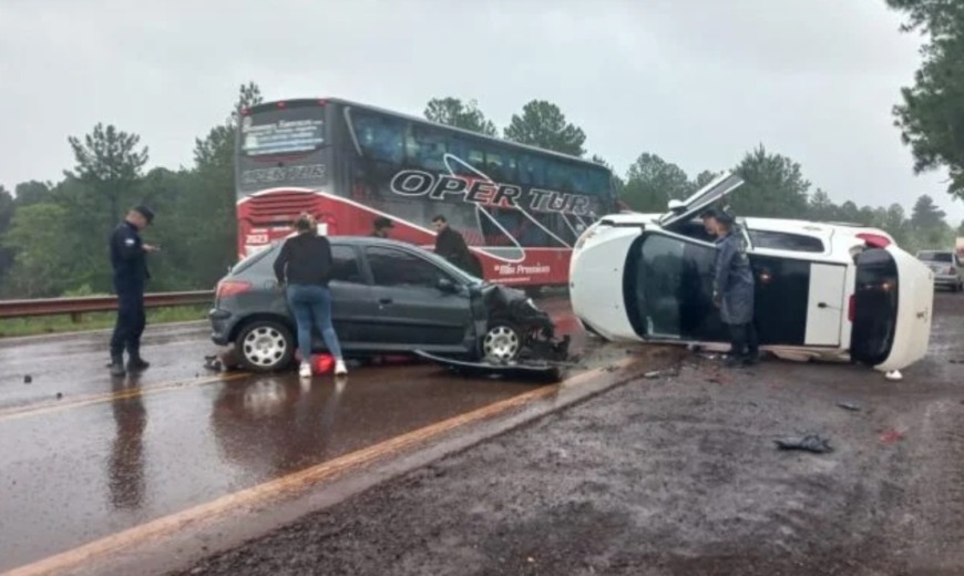 Choque y vuelco en Santo