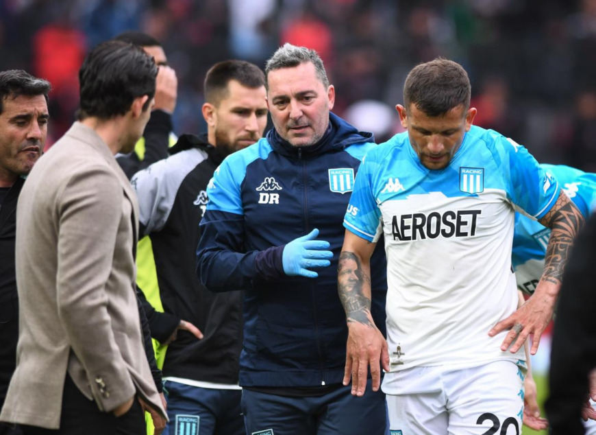 Emiliano Vecchio sufrió la rotura de ligamentos en su rodilla izquierda