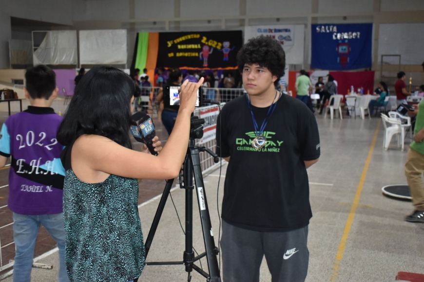 Escuela de Robotica de Misiones 3 - 1