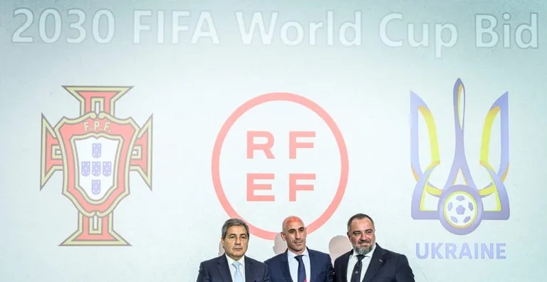 Fútbol: España y Portugal sumaron a Ucrania como sede del Mundial 2030
