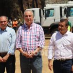 Herrera Ahuad entrego camiones a 9 - 17