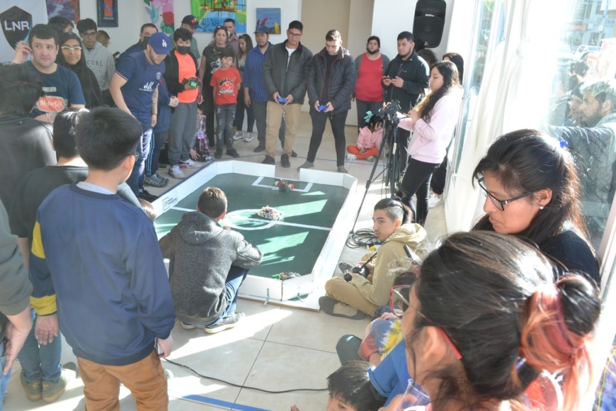 La Escuela de Robótica de Misiones logró el primer puesto en la Liga Nacional