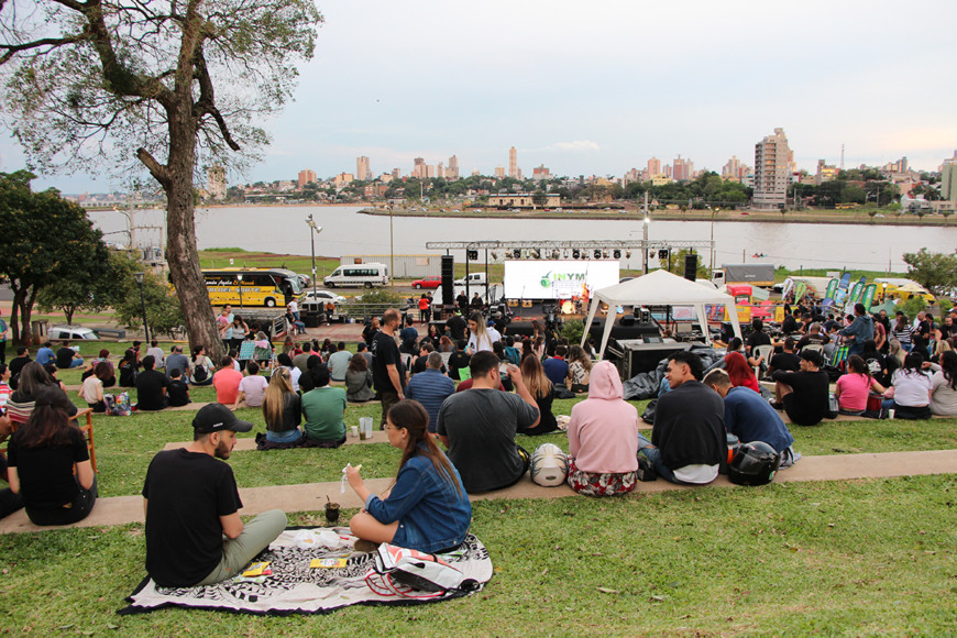 La banda “Araucaria” ganó el Mate Rock y ahora cumplirán el sueño de grabar un disco 2 4 - Mate Rock 4 1 - 3