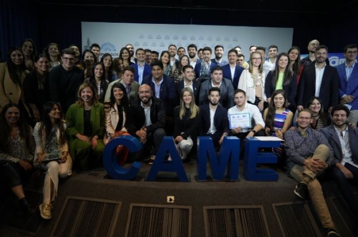 Misioneras participaron del Premio Joven Empresario Argentino de CAME 3 6 - Misioneras participaron del Premio 3 - 5