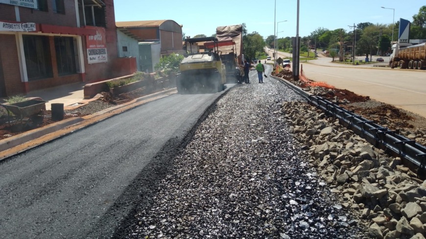 Puerto Rico: avanza el asfaltado de la colectora izquierda de la ruta nacional 12 2 4 - avanza el asfaltado 1 - 3