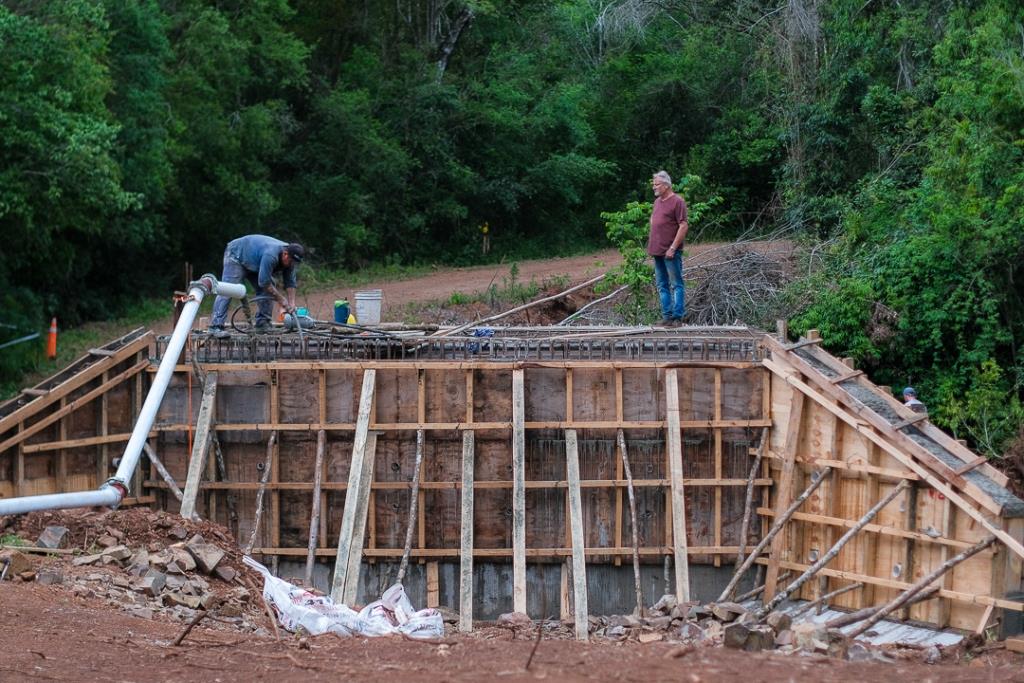 nuevo puente en Mojón Grande