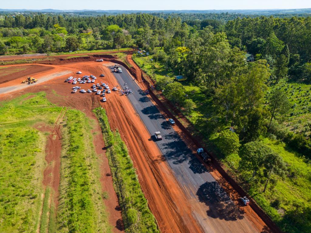 Comenzó el asfaltado del nuevo circuito del Autódromo de Eldorado
