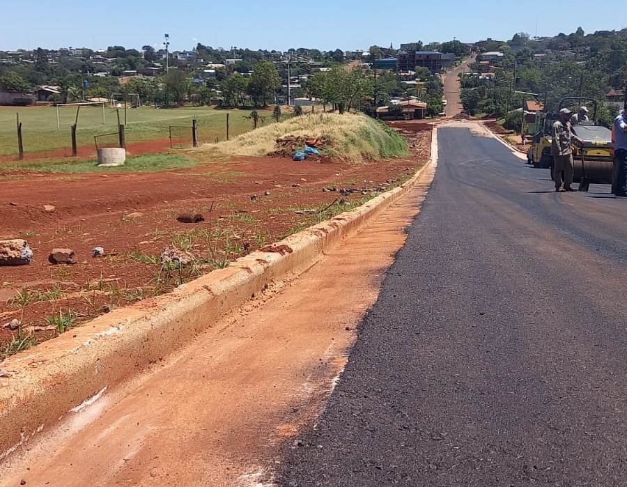 Culminaron las obras de saneamiento en el barrio Ex Alumnos de San Vicente 1 2 - DPV SANEAMIENTO SAN VICENTE II 1 - 1