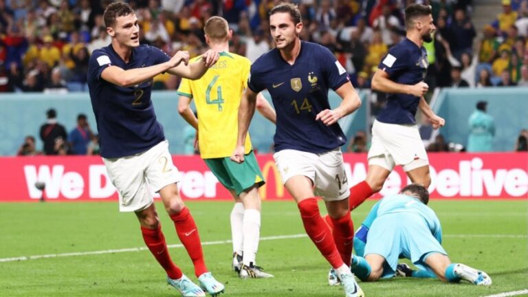 Francia arrancó Qatar 2022 con una goleada ante Australia