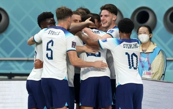 Inglaterra goleó 6-2 a Irán