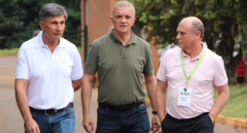 La familia yerbatera se volvio 1 - 1