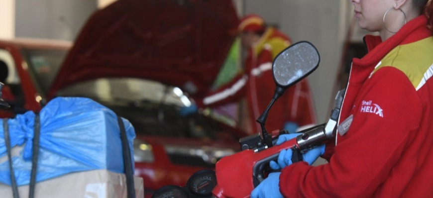 Los combustibles se incorporan al