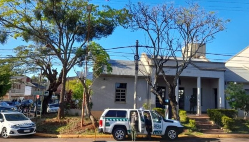 Detuvieron a un suboficial y removieron a cúpula de comisaría posadeña por presunta red de narcomenudeo