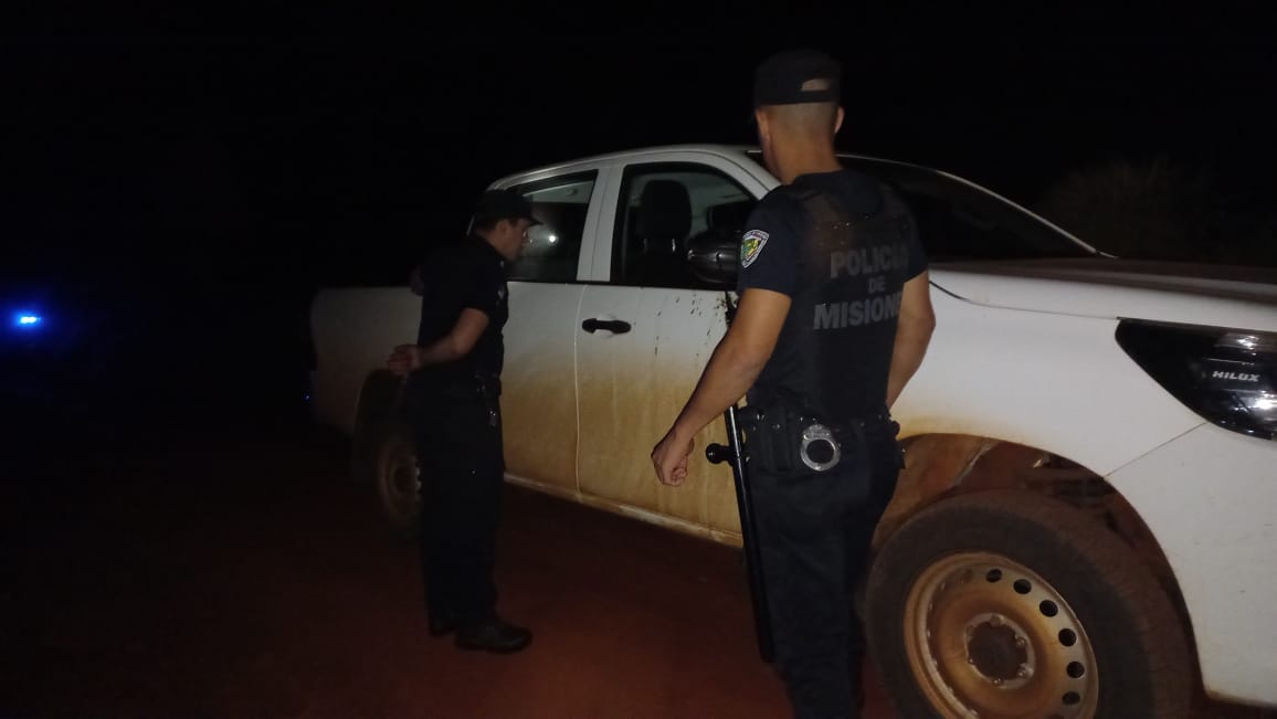 robo camioneta obera