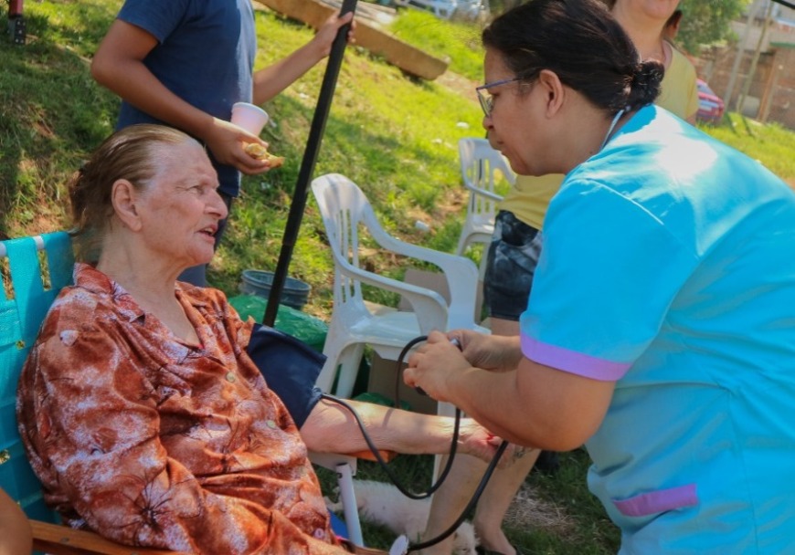 Cientos de familias participaron del operativo integral en la chacra 190