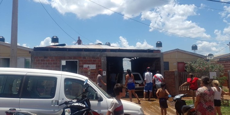 Incendio en Itaembé Guazú dejó como saldo un niño herido y daños materiales