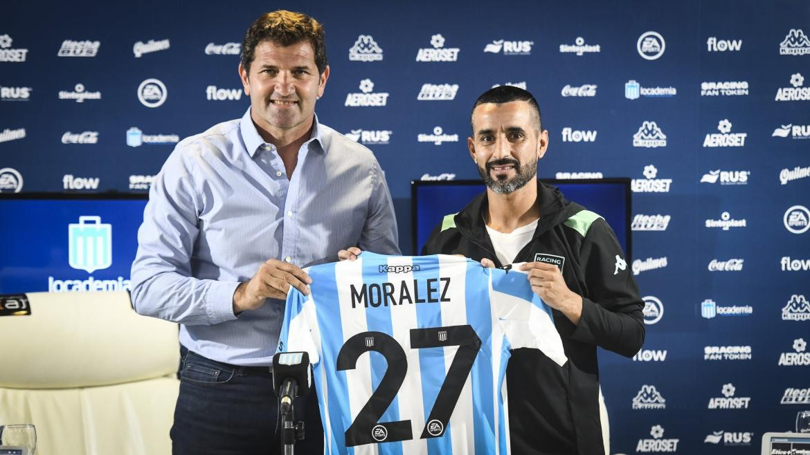 Racing oficializó el regreso de Maxi Moralez luego de 14 años