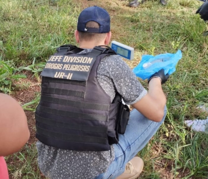 Secuestraron cocaína y un arma de fuego tras un allanamiento en Guaraní