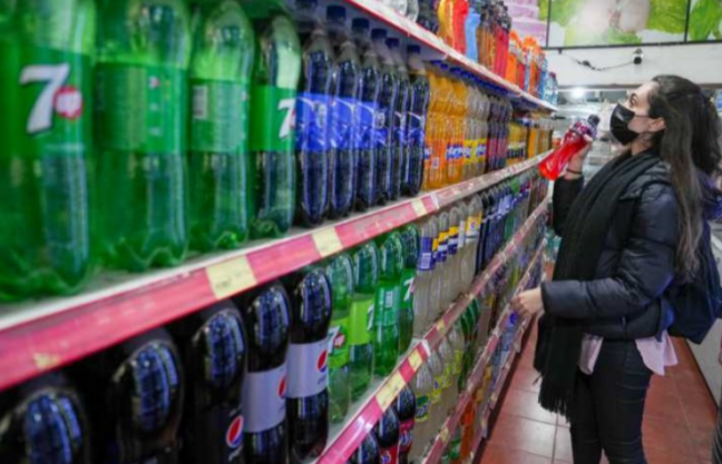 La desaceleración en el precio de los alimentos en Argentina se mantiene en 3%