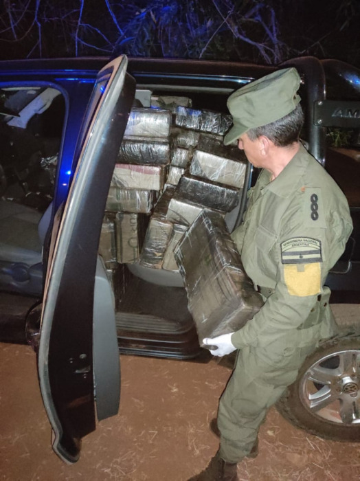 gendarmes con marihuaa - 7