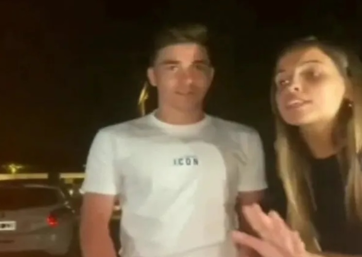 Increíble: juntan firmas para que Julián Álvarez se separe de la novia