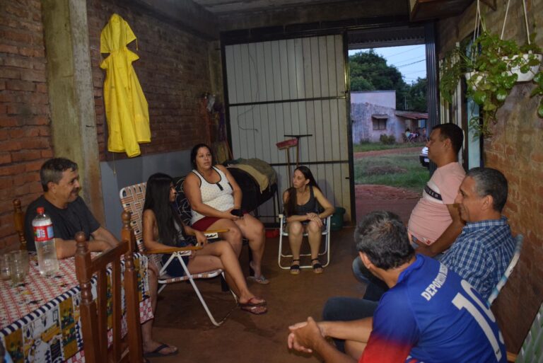 Barrio Mini City de Posadas: 5 familias firmaron convenio para acceder a la red de agua potable