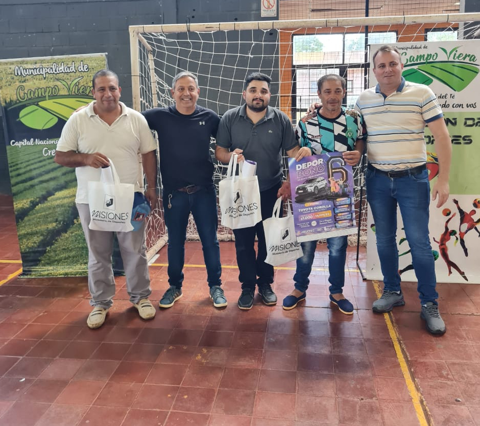 Continúan entregando el Deporbono a clubes de toda la provincia