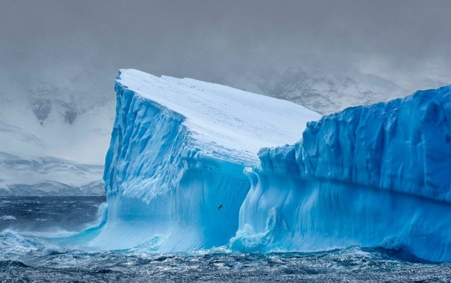 Se desprendió de la Antártida un iceberg siete veces más grande que CABA