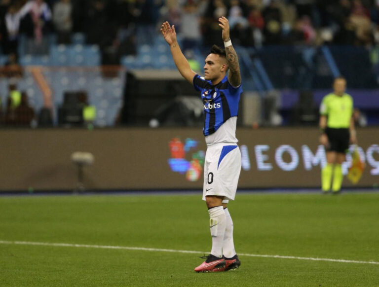 Con un gol de Lautaro Martínez, Inter goleó al Milán y se quedó con la Supercopa de Italia