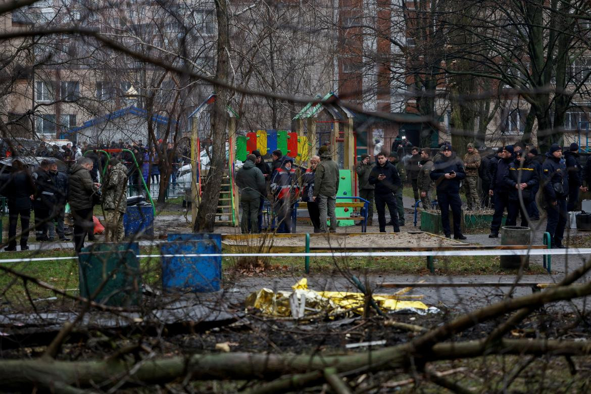 Ucrania: se estrelló un helicóptero cerca de un jardín de niños y murió el ministro del Interior