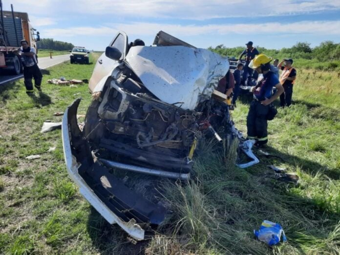 Corrientes: posadeño murió tras el choque entre una camioneta y un colectivo