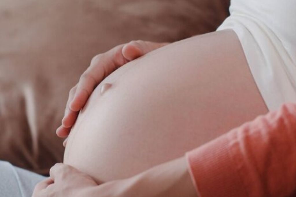Colombia: propusieron usar mujeres con muerte cerebral para gestación subrogada