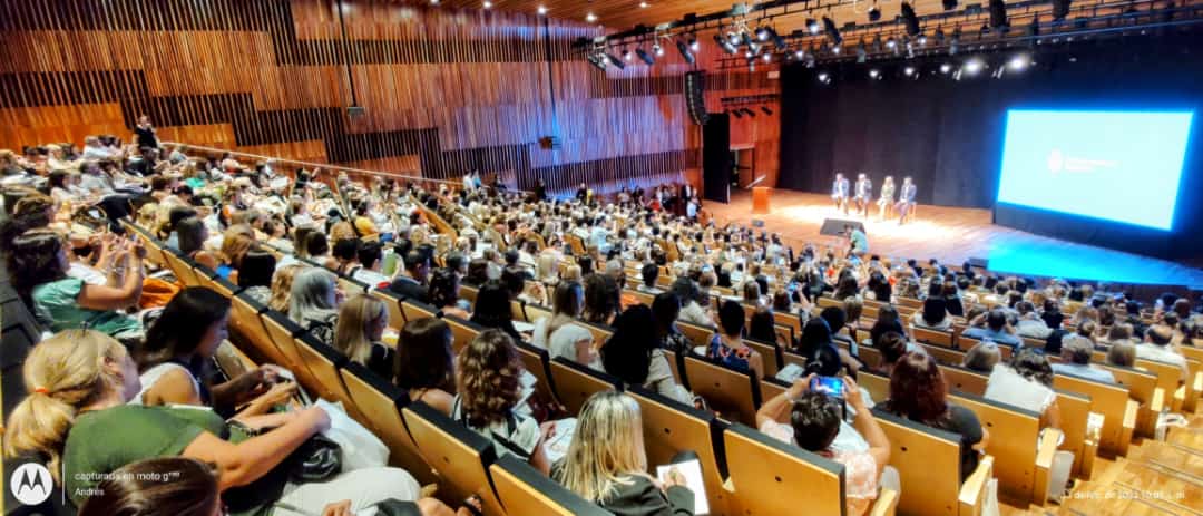 Misioneros participan de encuentro nacional del programa Libros para Aprender