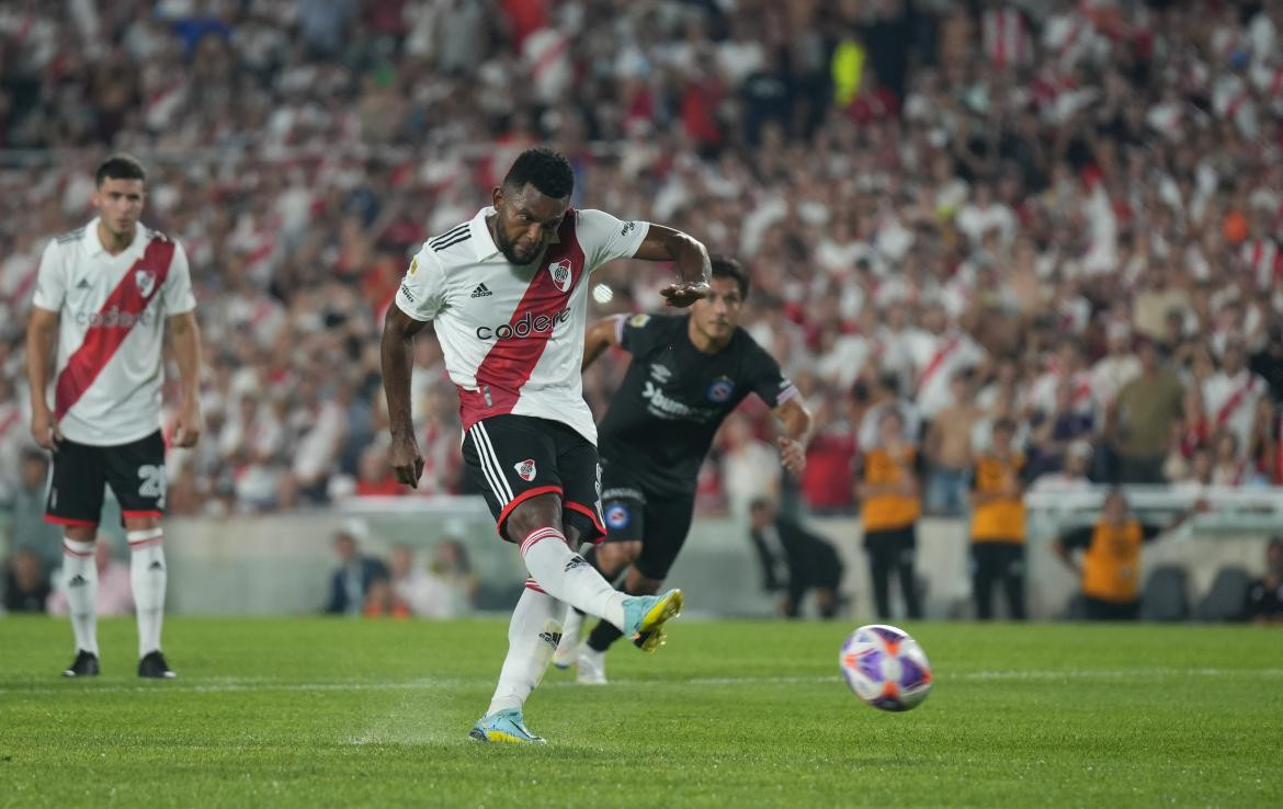 River venció a Argentinos en el debut de Demichelis en el Monumental