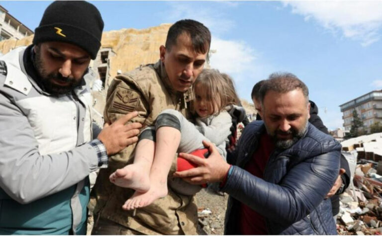 Argentina ofreció ayuda humanitaria a Turquía y Siria para asistir a los afectados por el terremoto