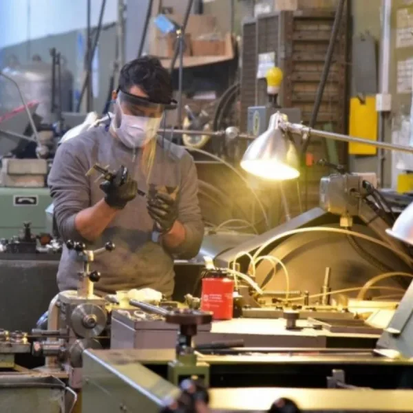 Destacan que la actividad industrial aumentó un 2,7% en 2022