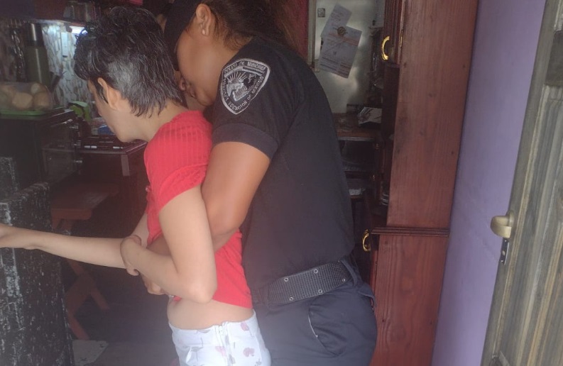 asistencia a mujer