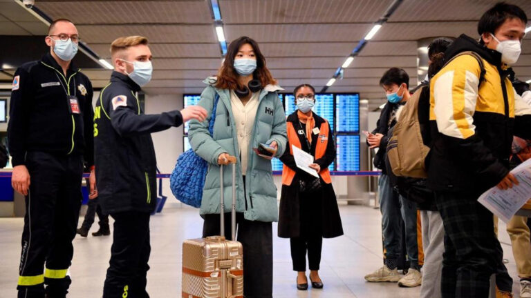 China: autoridades aseguraron que bajaron hasta un 90% los contagios de covid
