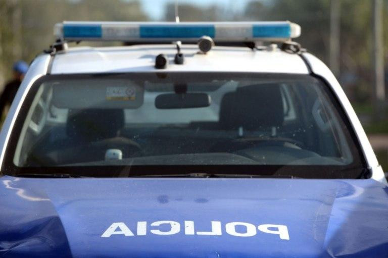Mujer policía asesinó a puñaladas a su expareja: el hombre violó una perimetral