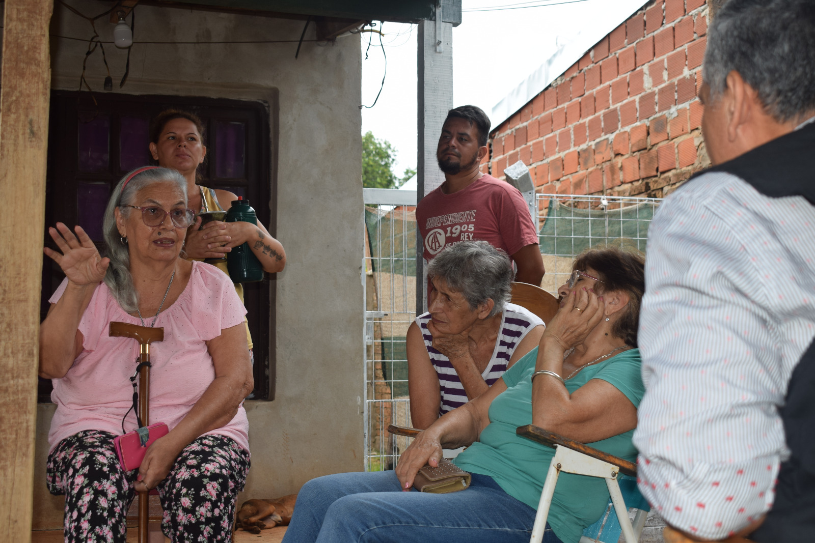 Barrio Güemes de Posadas: Penayo gestiona el saneamiento de cunetas a cielo abierto