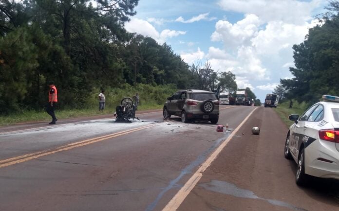 Siniestro vial sobre la ruta 12 dejó como saldo un fallecido y un herido de gravedad
